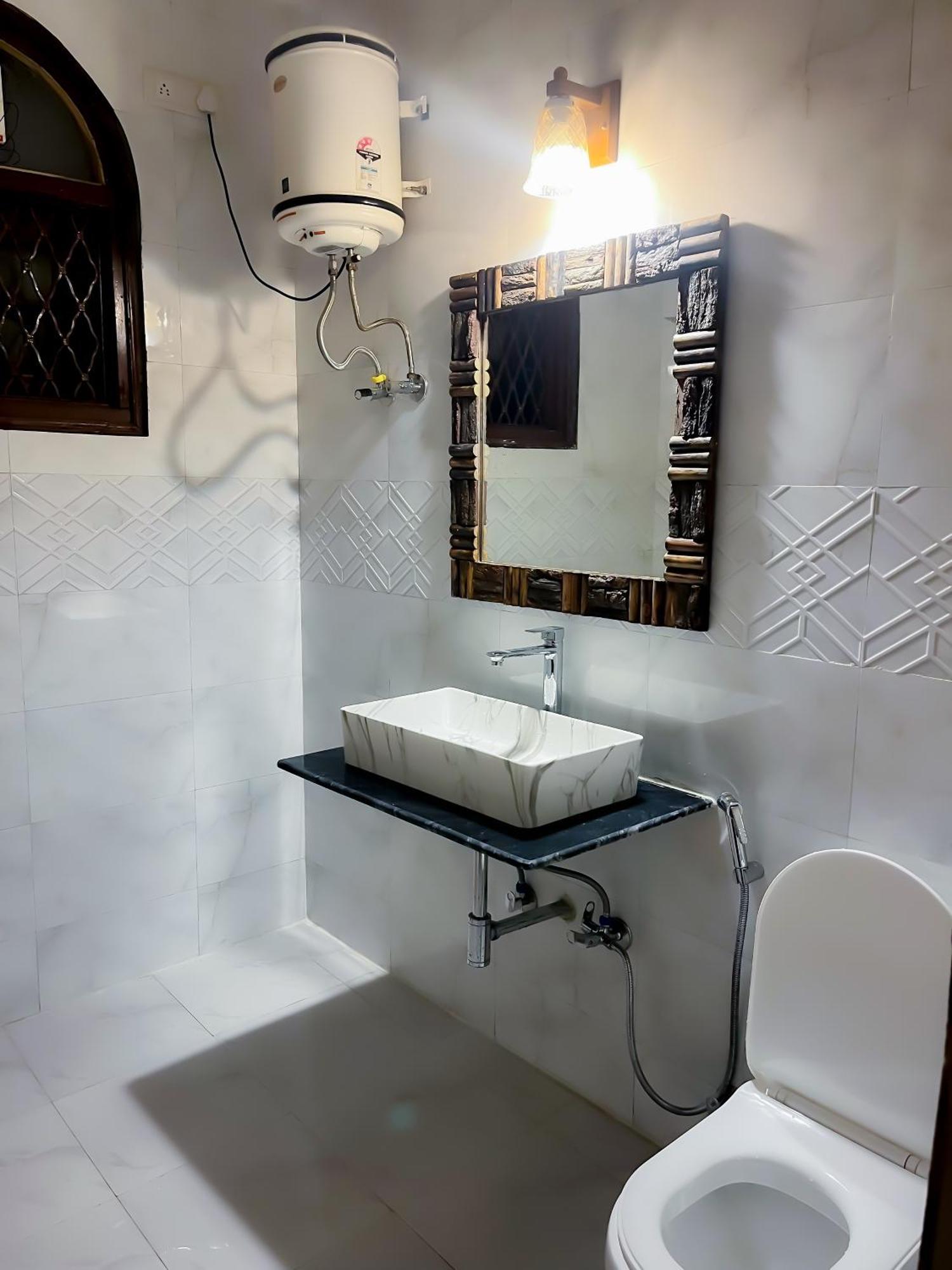 Atharva'S Homestay, Nehru Enclave New Delhi Exterior foto