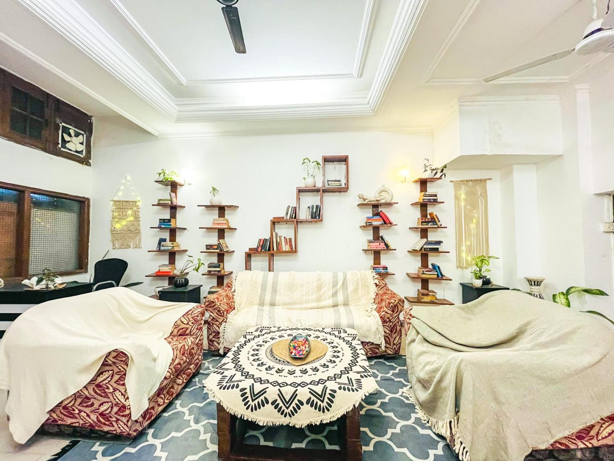 Atharva'S Homestay, Nehru Enclave New Delhi Exterior foto