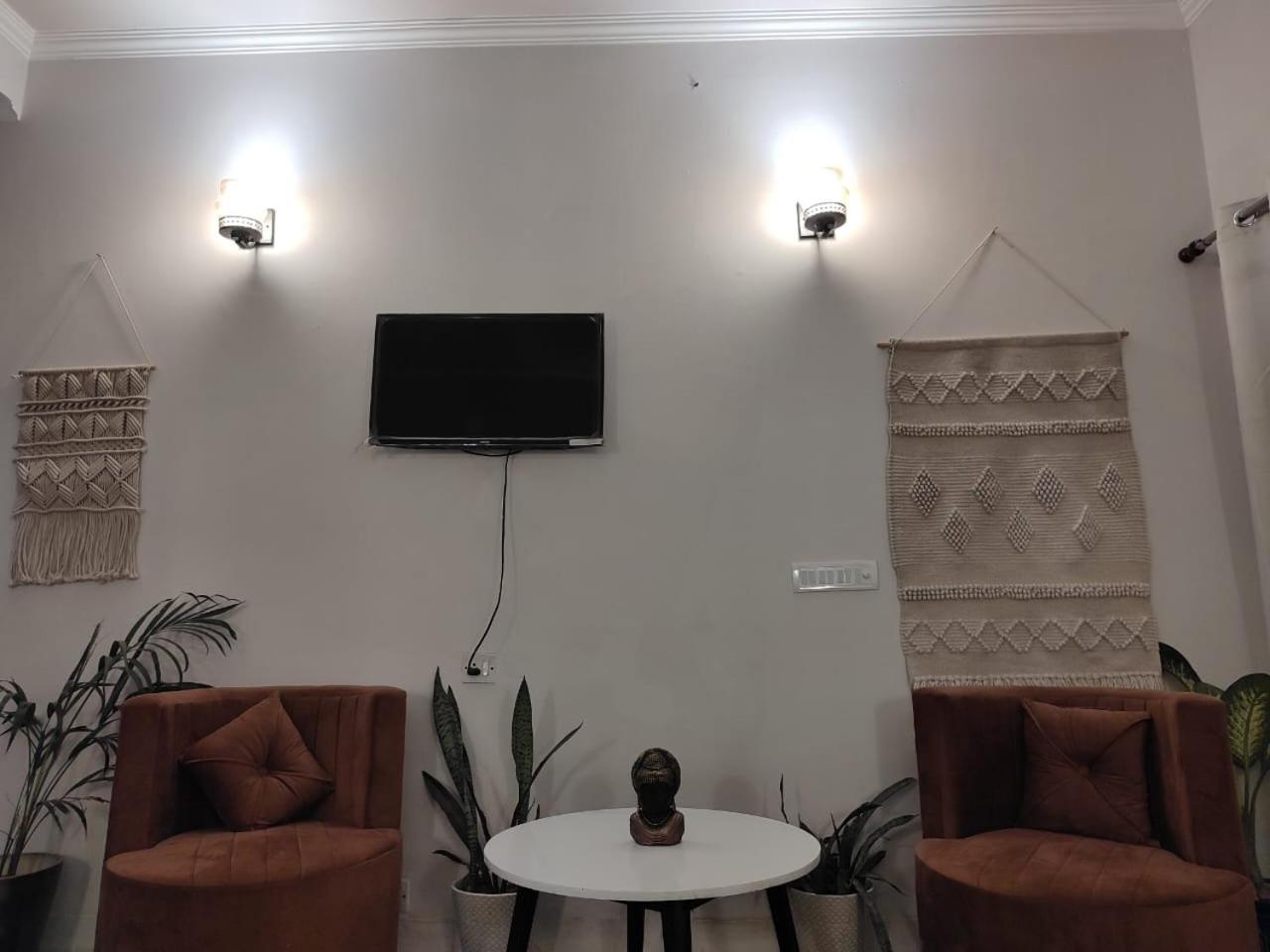 Atharva'S Homestay, Nehru Enclave New Delhi Exterior foto